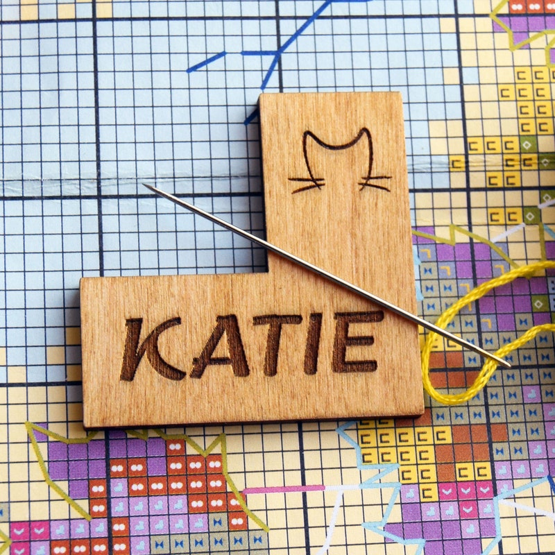 🎁Buy 2 FREE SHIPPING🎁Personalized Magnetic Cross Stitch Line Holder for Embroidery Kit, Magnet Needle Minder Keeper, Chart Stitching Needle Holder for Cross Stitch Kit Cat