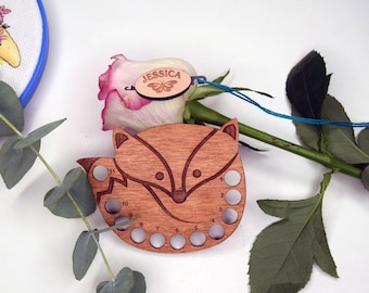 Needle threader and Floss organizer - Personalization cross stitch gift for mom gift for granny embroidery - Accessory set