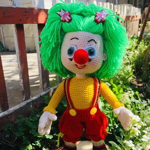 Handmade Crochet Art Colorful Clown, Fun Home Decor, Nursery Decor Crochet Clown, Amigurumi Baby Gift, Vintage Clown Doll, Toddler Clown