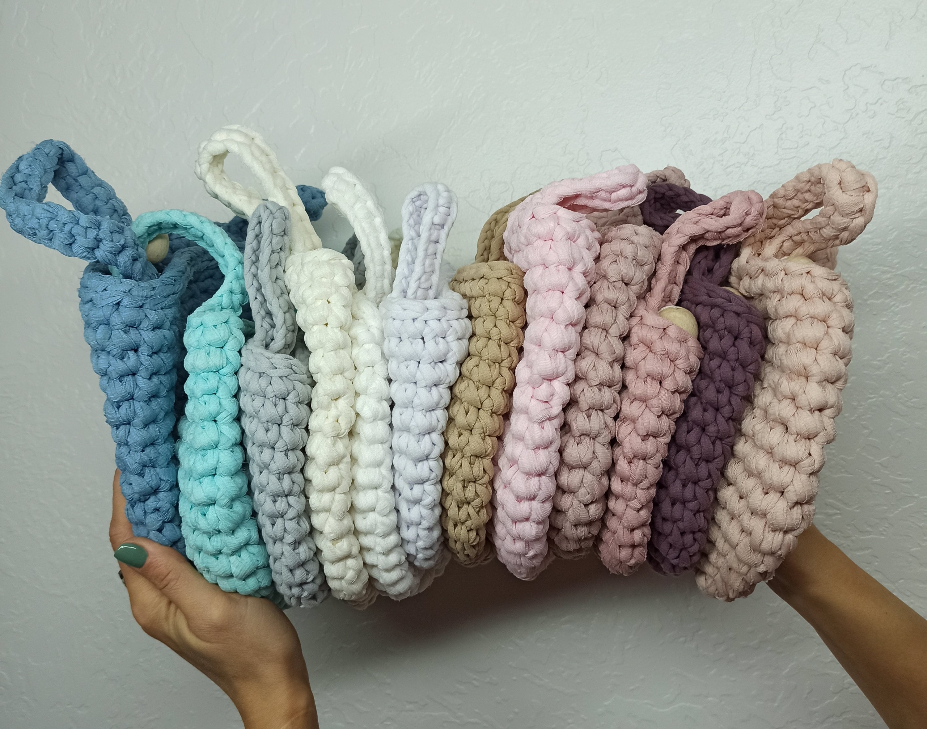 Crib Hanging Basket for Toys, Baby Bed Storage, Hanging Basket for Toddler Bed, Storage Cotton Basket, New Mum Gift, Pockets for Diapers