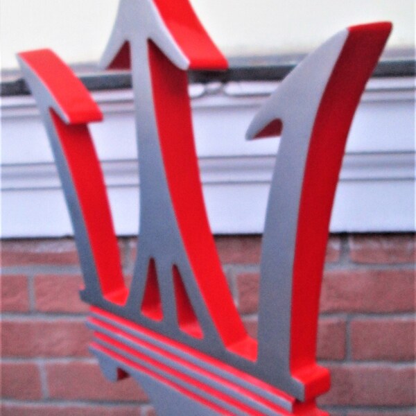 Stunning large Maserati car trident logo alluminium cm 56X37 ( 22X15") sign workshop dealer glazed red grey  rare collectible