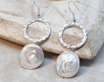 Freshwater flat Pearl Earrings. Coin, round, white pearl earrings. silver pearl earrings, handmade jewelry, pearl earrings, pearl jewelry