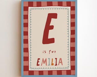 Panneau prénom bébé – Rouge, Rose, Affiche prénom personnalisée pour chambre de bébé, Cadeau personnalisé pour la décoration de chambre de fille, Impression initiale du prénom enfant (Téléchargement numérique)