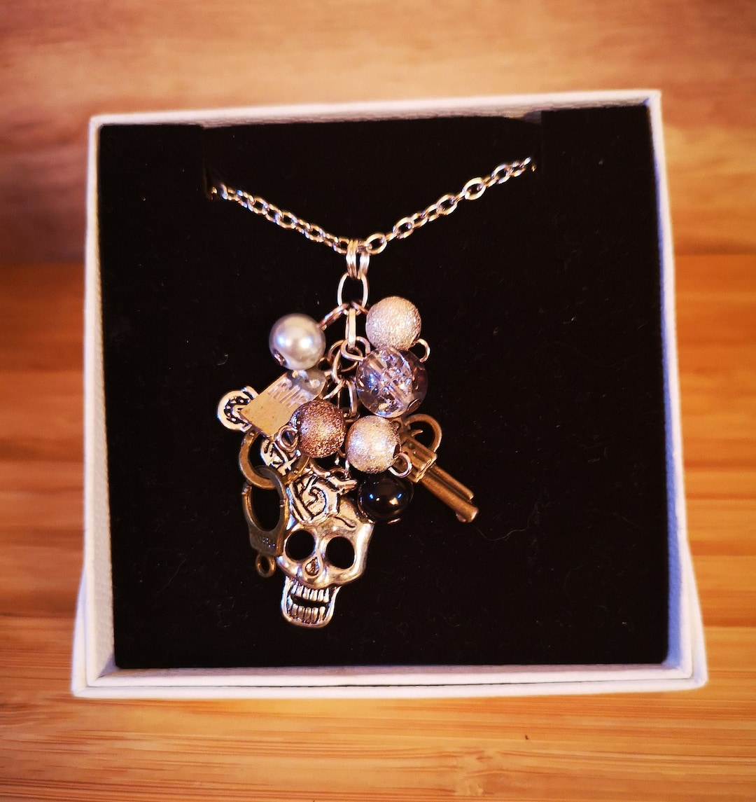h'eres × semoh BUNDLE CHAIN CHARM h'eres × semoh BUNDLE