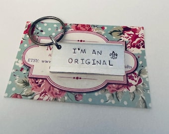 Sono un portachiavi originale timbrato a mano **SALDI** :~ Klaus ~ Fleur De Lys ~ Portachiavi ~