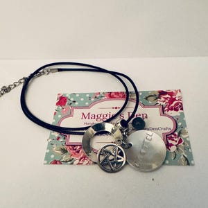 Hey Assbutt Halskette ;~ Handgestempelt ~ Supernatural ~ Castiel ~ Winchester ~ Dean ~ Sam ~ Castiel ~