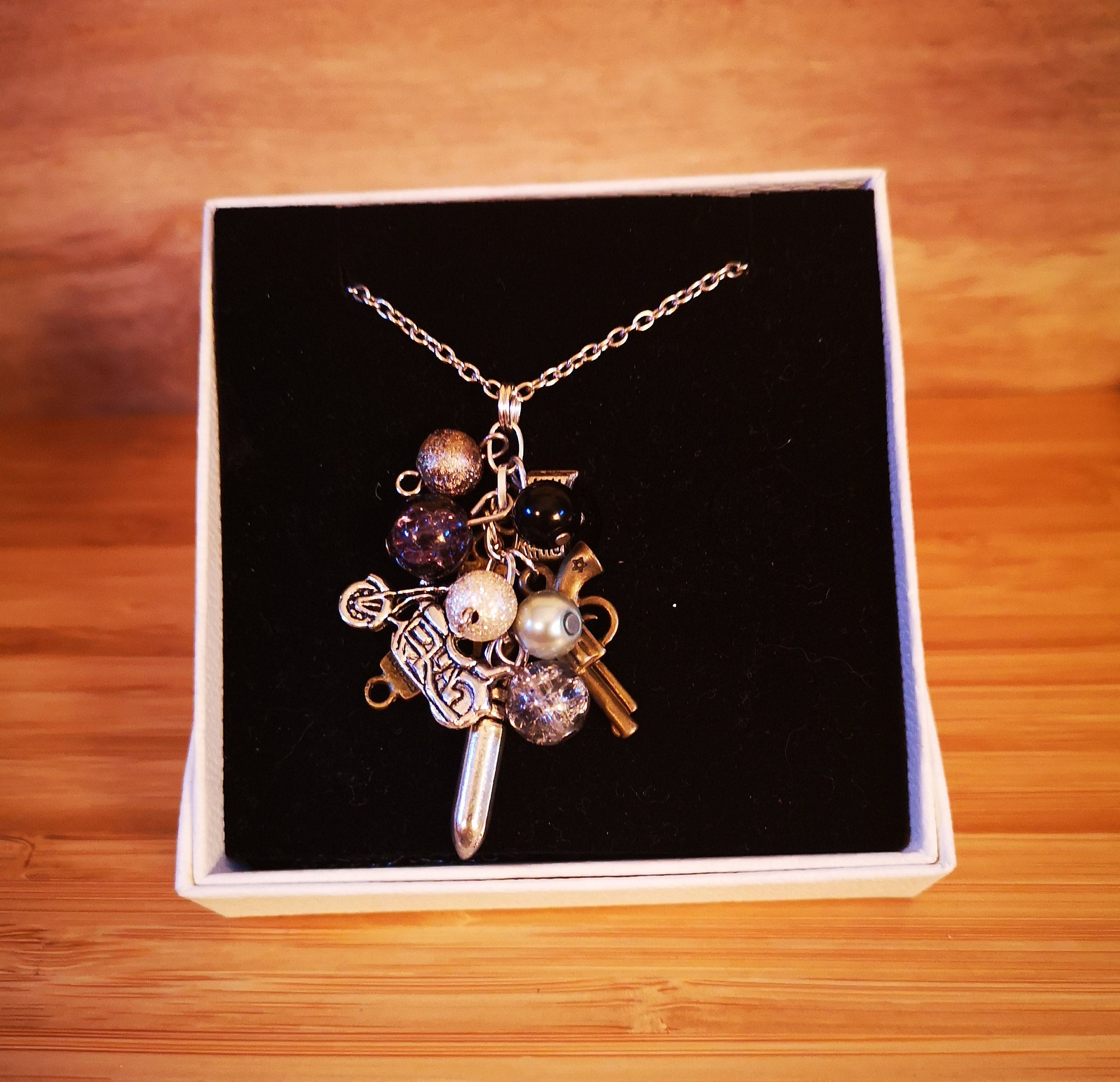 h'eres × semoh BUNDLE CHAIN CHARM h'eres × semoh BUNDLE CHAIN CHARM h'eres × semoh BUNDLE