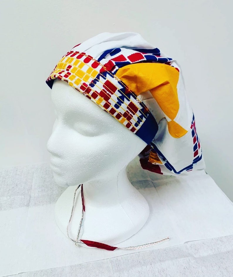 Bouffant style surgical scrub cap