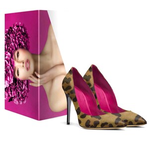Cheetah pumps top