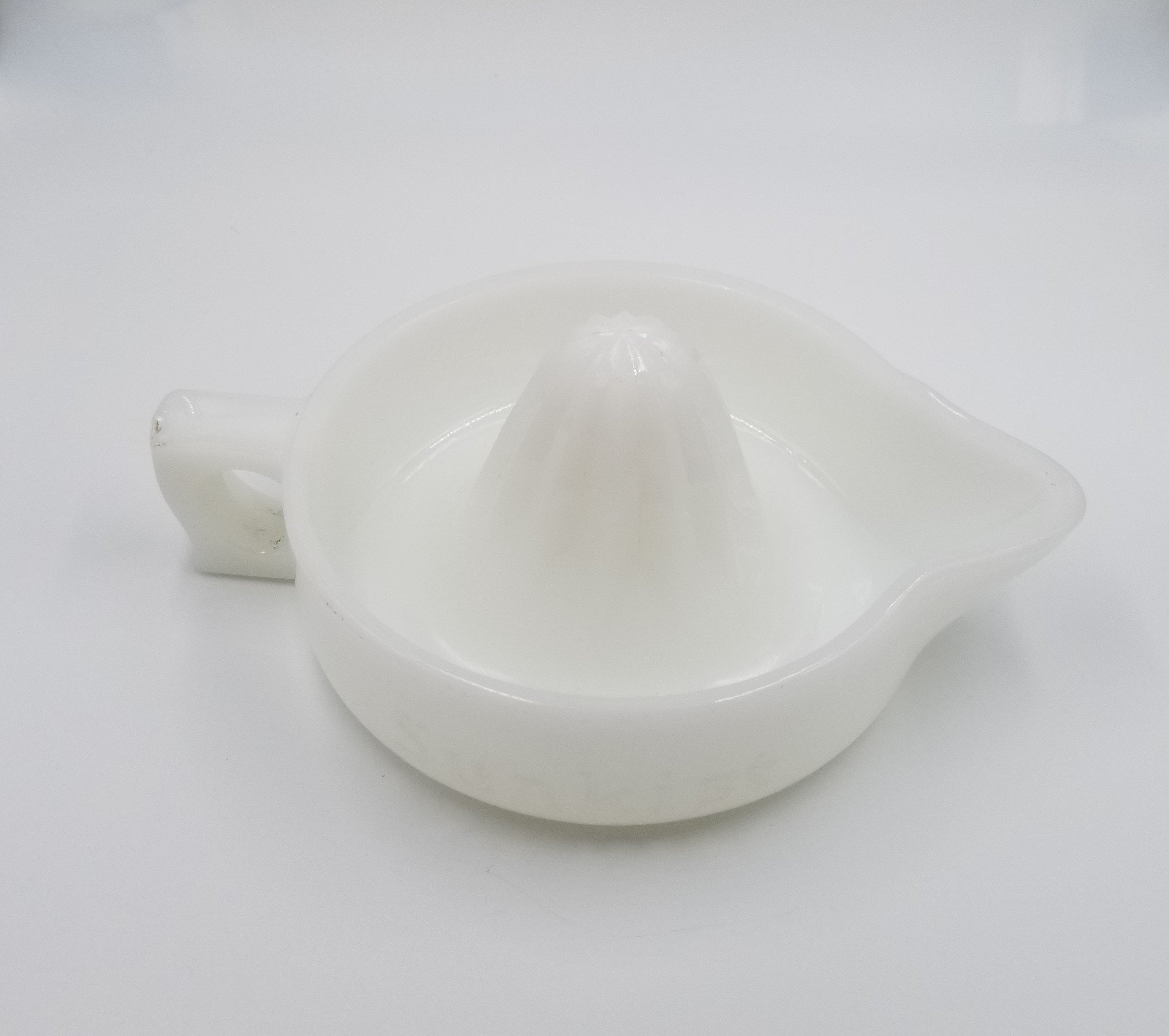 Sunkist White Milk Glass Juicer/reamer Etsy