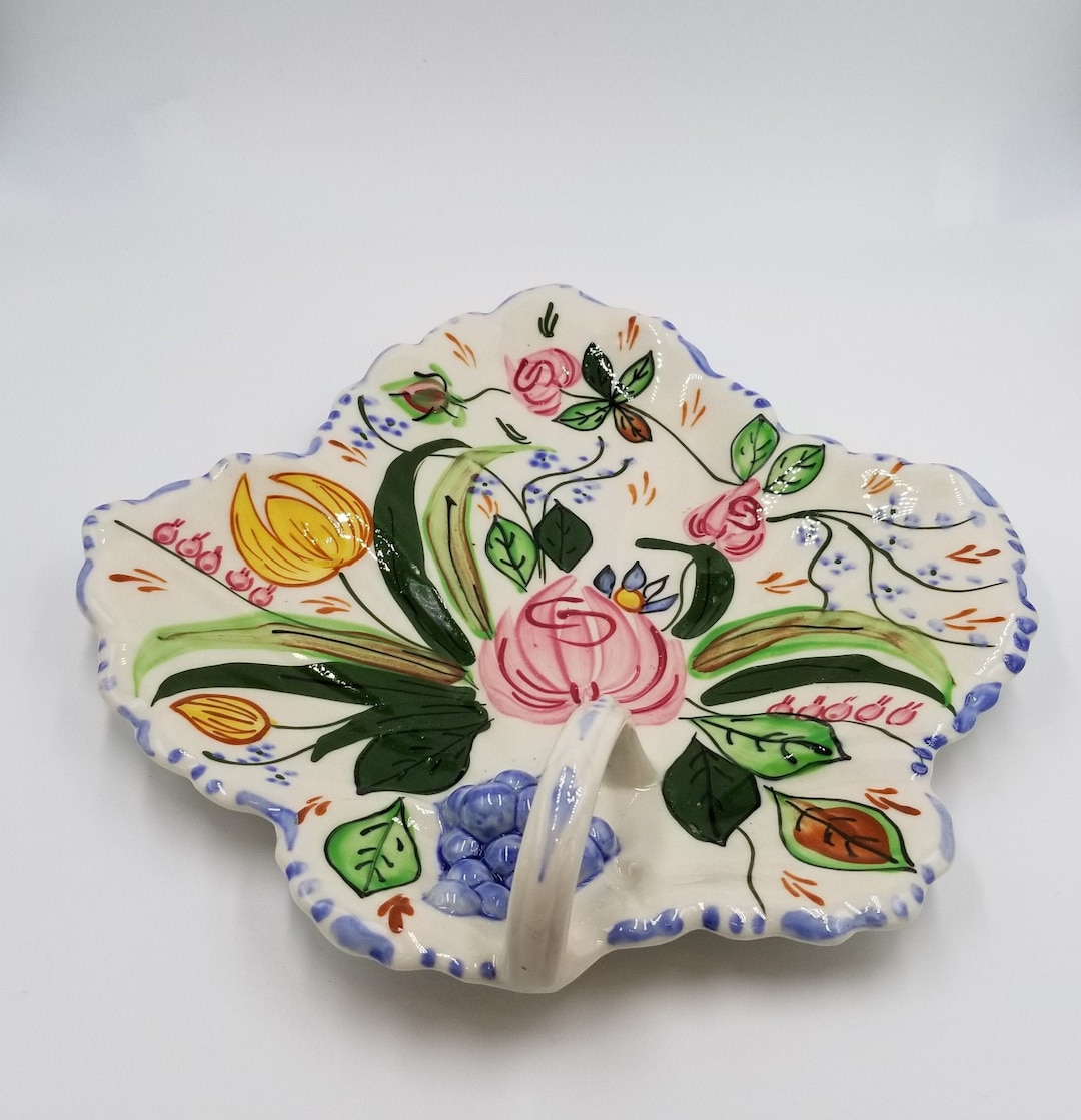 1940s Southern Potteries Blue Ridge China Leaf Shaped Dishes ...