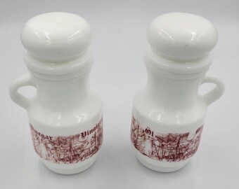 Vtg Decor Giorgi Oil and Vinegar Carafes, Cruet Set, Oil & Vinegar Dispenser, Set of 2, Milk Glass, Red Transferware, Made in Italy, RARE!!