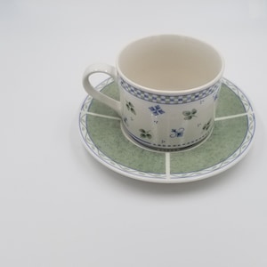 Sango Coffee Cups and Saucers &quot;Sabrina&quot; pattern, Set of 4