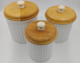 Preferred Stock Vintage Thick Pottery Canisters, Blonde Wooden Lids & Knobs, With Seals, Beige, Ceramic, Set of 3