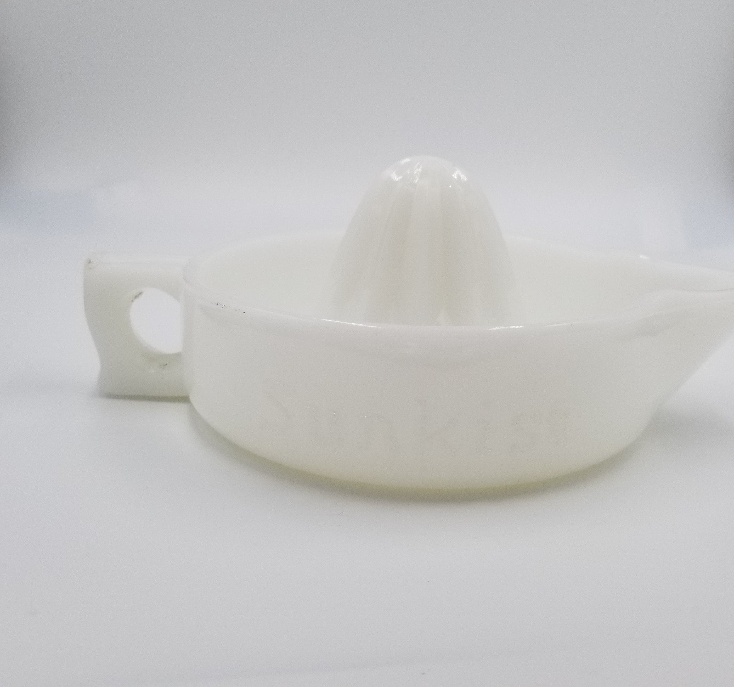 Sunkist White Milk Glass Juicer/reamer Etsy