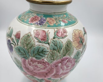 Vintage Chinese Handpainted Enamel Ginger Jar, Famille-Rose, Porcelain Ceramic Vase