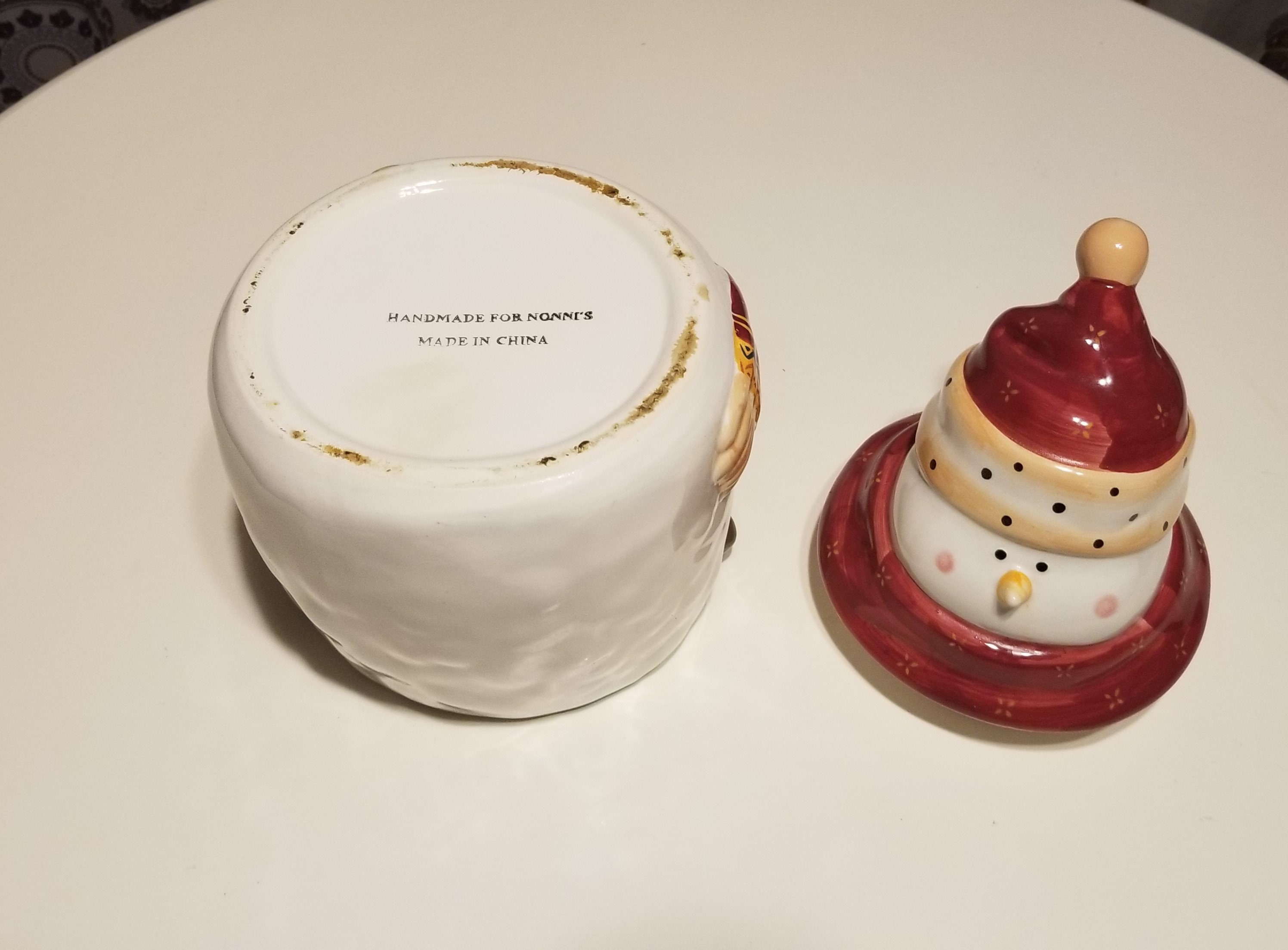 RARE UNIVERSITY OF TENNESSEE HANDPAINTED SNOWMAN SMALL COOKIE or