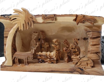 Olive wood nativity set carved branch wood nativity scene Christmas nativity Holy Land| Petites crèches de Noël en bois