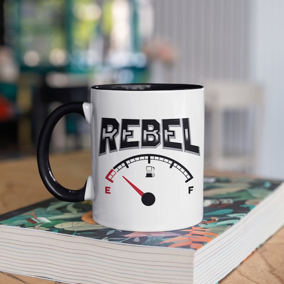 Rebel Car Gas Tank Leere Tasse, Lustige Auto Kaffeebecher, Tumbler,  Reisebecher, Bierdosenhalter Kühler, Wasserflasche - .de