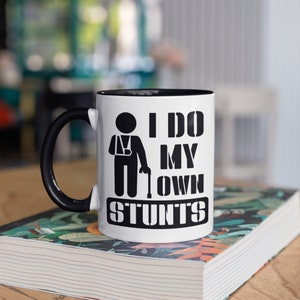 Je fais mes propres cascades Mug, Tasses à café en os cassés, Drôle de culbuteur de jambe de bras cassé, Mug de voyage, Refroidisseur de porte-canette de bière, Bouteille d’eau