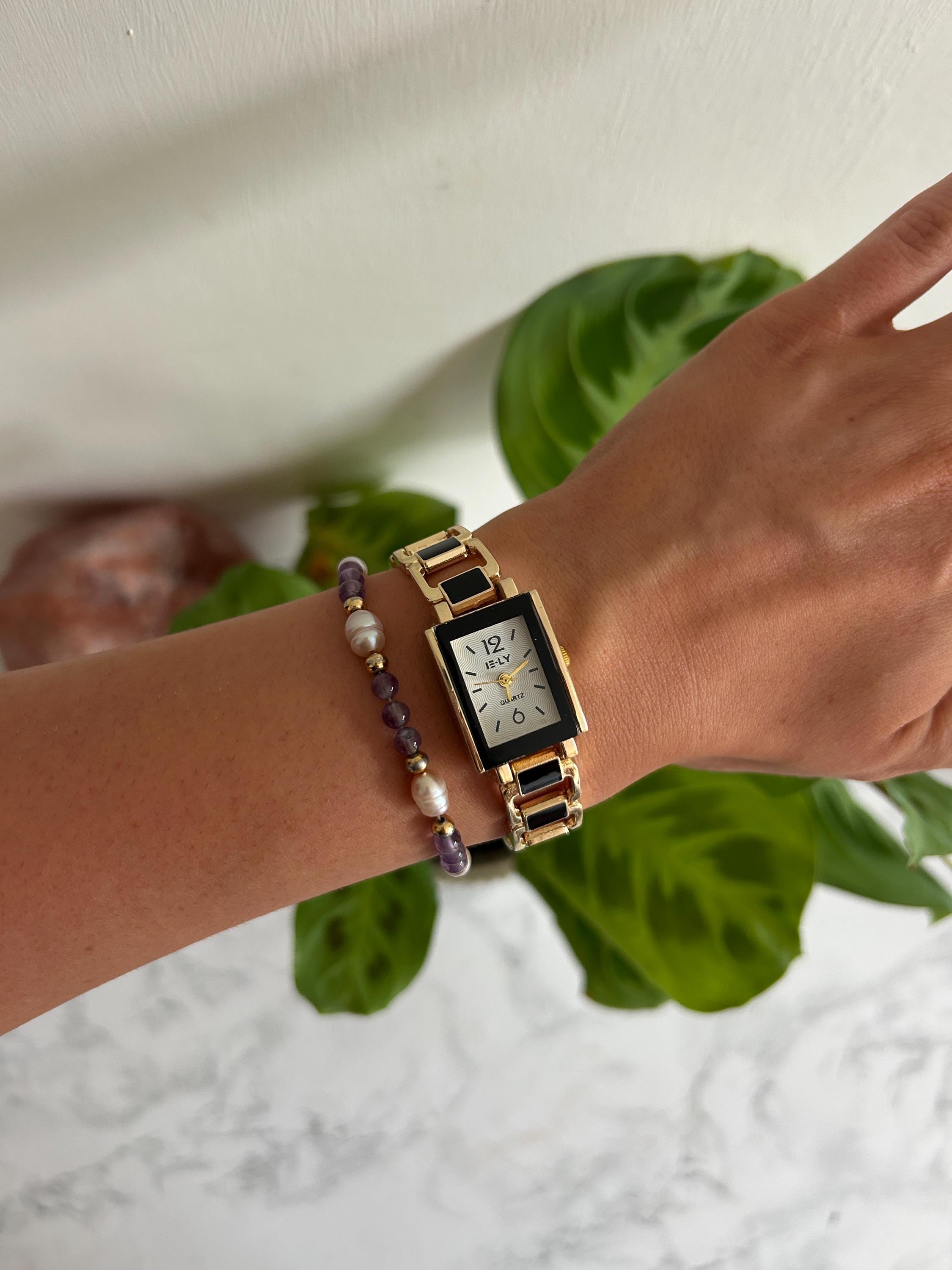 Vintage Gold Watch Small Dainty Bracelet Women display picture 1