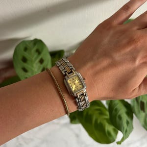 Vintage Women’s Two Tone Citron Gold Silver Quartz Watch