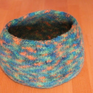 Felt basket, felt basket