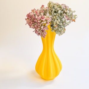 Cutfouwe Vaso per fiori in ceramica nero opaco, alto 20 cm, moderno, per  erba della pampa, rami decorativi, fiori secchi, vasi per soggiorno,  decorazione da tavolo, M : : Casa e cucina