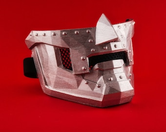 Casco de cosplay con armadura de villano de media máscara de Doctor Doom, accesorio inspirado en cómics