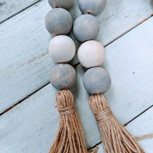 Rustic Grey Farmhouse Wood Bead Garland, Hand Painted Large Casa Garland, Tiered Tray Garland, Coffee Table Decor