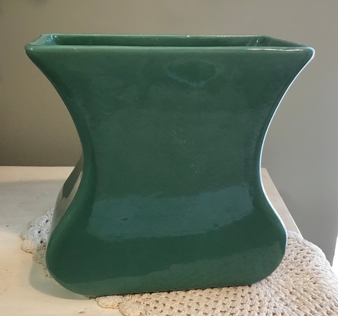 Vintage 1960s Haeger Green Tulip Vase Etsy