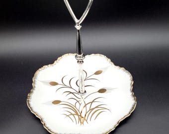 Lefton Tidbit Tray in the Gold Wheat Pattern - 1958