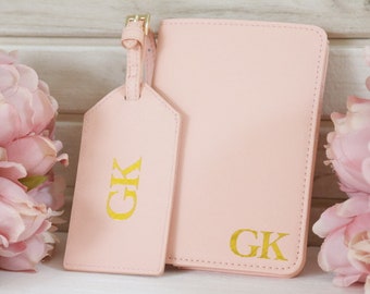 Passport Holder & Luggage Tag - Personalised Initials - Holiday Travel Set Hen Party Bride Bridesmaid Wedding Birthday Gift Idea 5 Colours