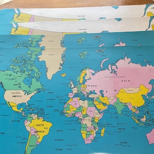 Eat and Learn 1983 Map place mats w/World maps & United States Maps