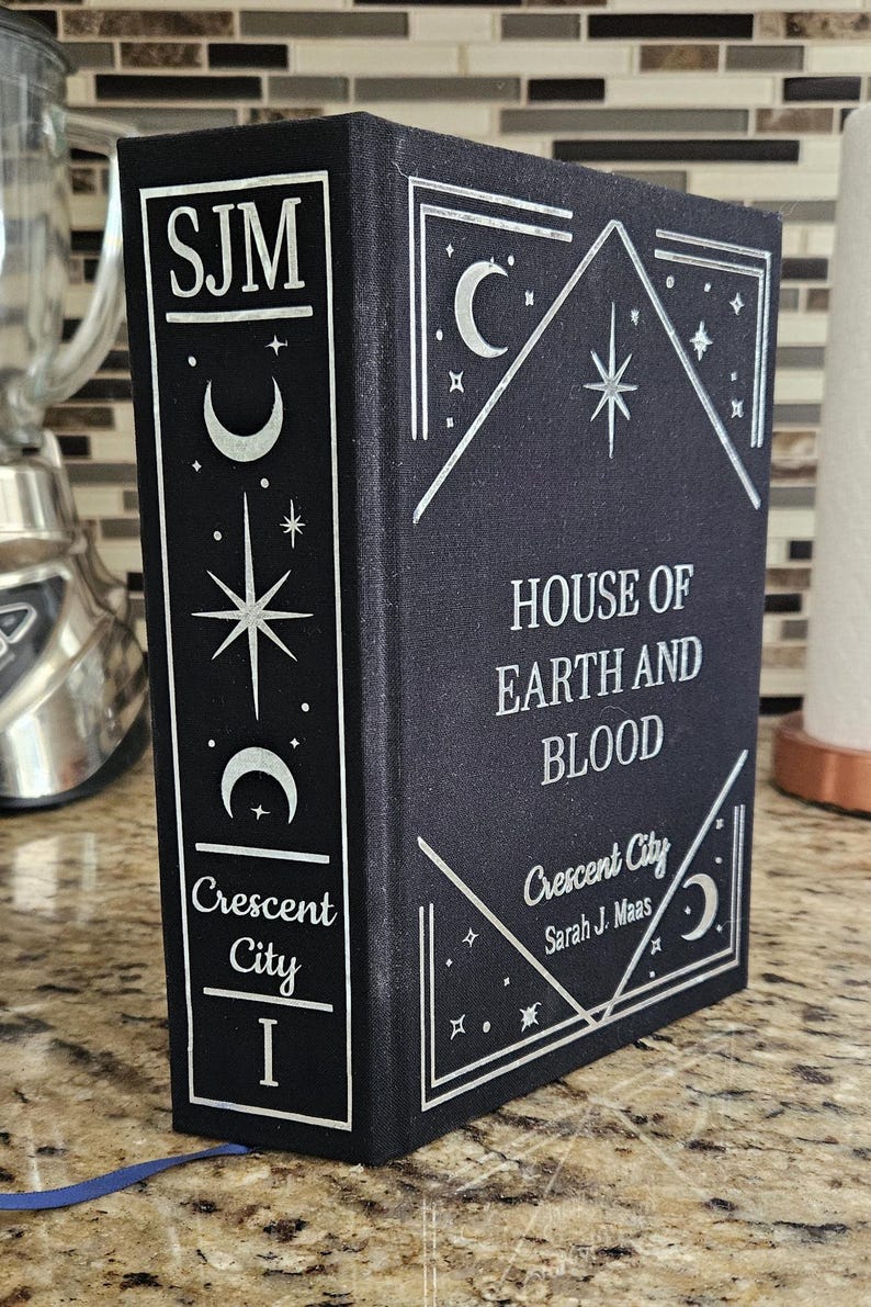 Crescent City House of Earth and Blood Rebound- MINOR FLAW - Etsy