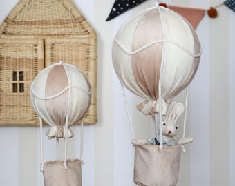 Beige Heißluftballons für das Kinderzimmer | Stoffballons | Neutrales Babyzimmer | Kinderzimmer Wanddeko | Dekorative Luftballons