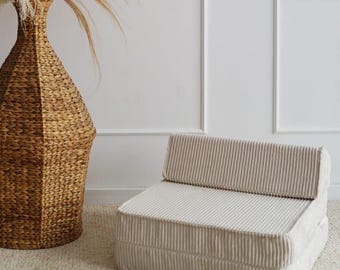 Sofa leżanka dla dzieci 3 w 1 z pianki – kremowy fotel z kordu, składana kanapa dla malucha, meble do pokoju zabaw