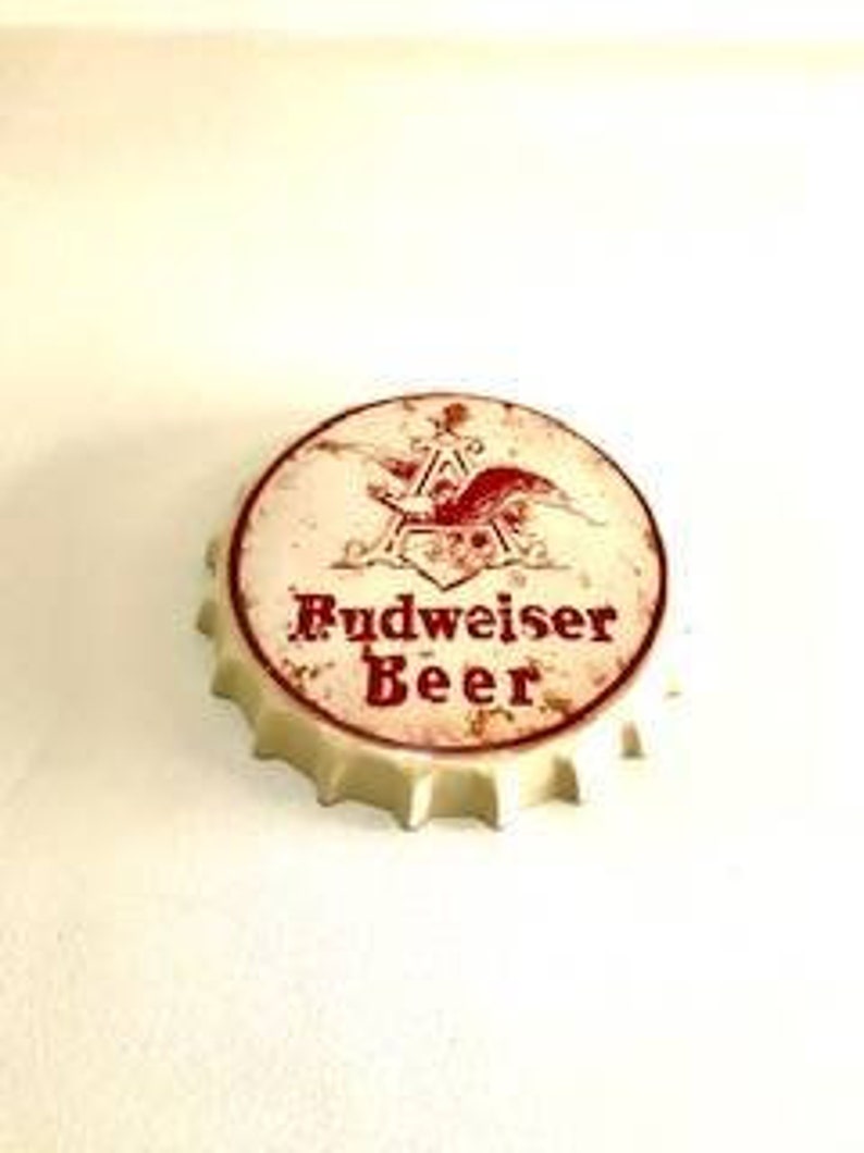 BUDWEISER Beer Bar Wall Sign Bottle Top. Retro Style 30cm Wall Etsy