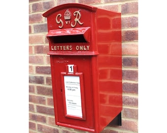 Post Box Royal Mail GR Design, Cast Iron Mailbox Red, Freestanding/Wall mounted Letterbox with Lock Housewarming Gifts