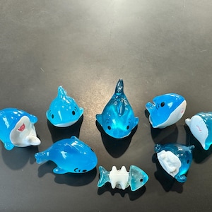 Glow In The Dark Mischievous Shark Diamond Painting Cover Minders