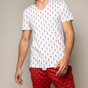 Pyjama en coton biologique pour hommes ou femmes Loungewear dans la boîte-cadeau A Père Noël en lunettes de soleil image 5