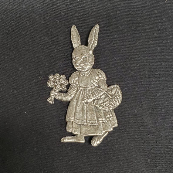 Royal Dutch Pewter Easter Bunny Pin - image 1