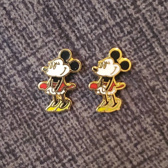 Walt Disney Minnie Mouse Earrings