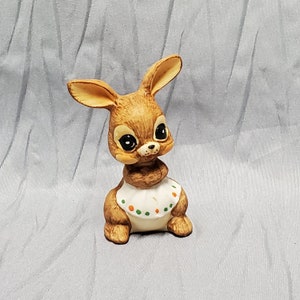 Vintage Porcelain Bunny Rabbit Figurine