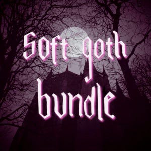 Könnte beinhalten: Digitales Bild mit dem Text "Soft goth bundle" in leuchtender rosa Schrift. Der Hintergrund zeigt einen dunkelvioletten Himmel, einen Vollmond und eine Silhouette eines gotischen Gebäudes und kahler Bäume.