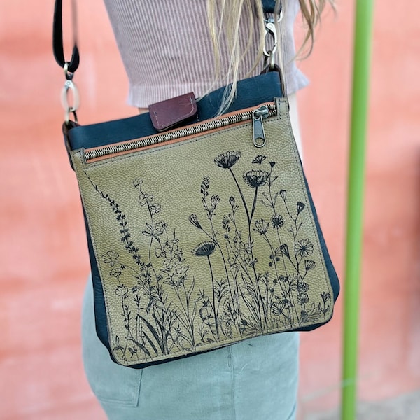 Handmade Genuine Leather Wildflower Shoulder Bag, Leather Flower Bag, Zipper Shoulder Bag, Medium Leather Handbag, Purse, Gift Ideas