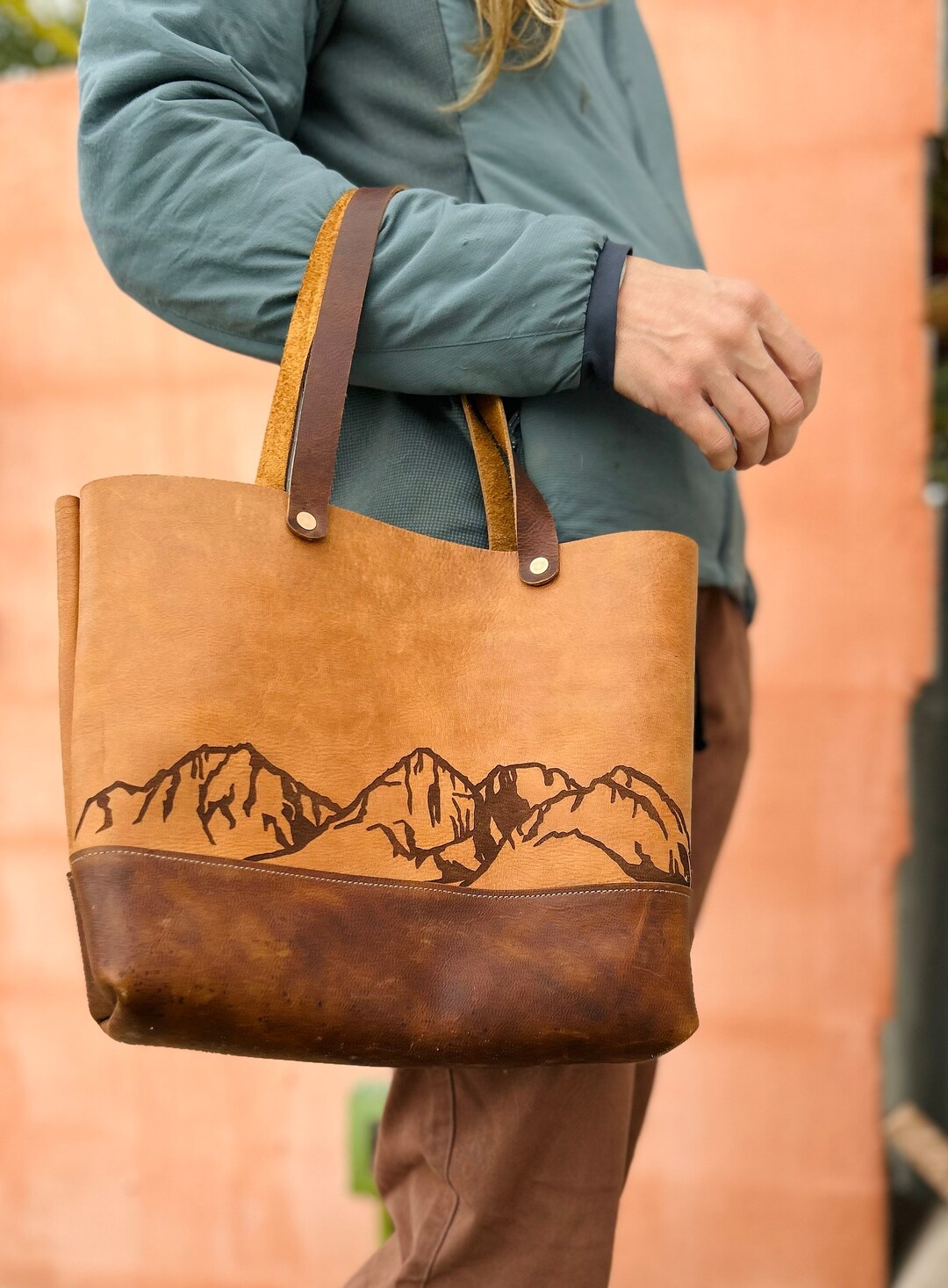 Red Rock Mountain Tote Bag, Medium Leather Purse, Handmade Leather Bag