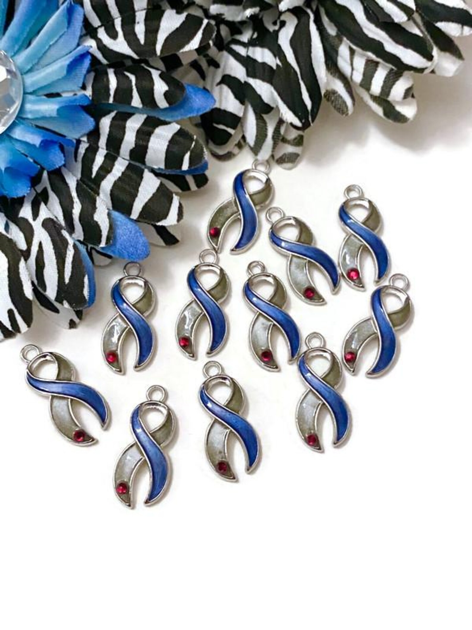 Handmade Diabetes Awareness Ribbon W/red Crystal Accent - Type 1 Type 2 ...