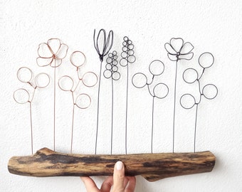 Unique Wire art object, Wall Sculpture for home decoration, Visual Art, Handmade with love, Wire art flowers