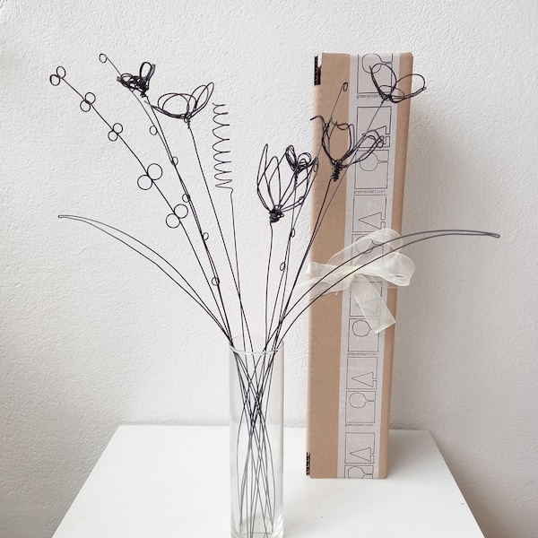 Bouquet Wire art flowers Lovely home decor Living room decoration Wire art Minimalist style Art Objects Authentic gift for her